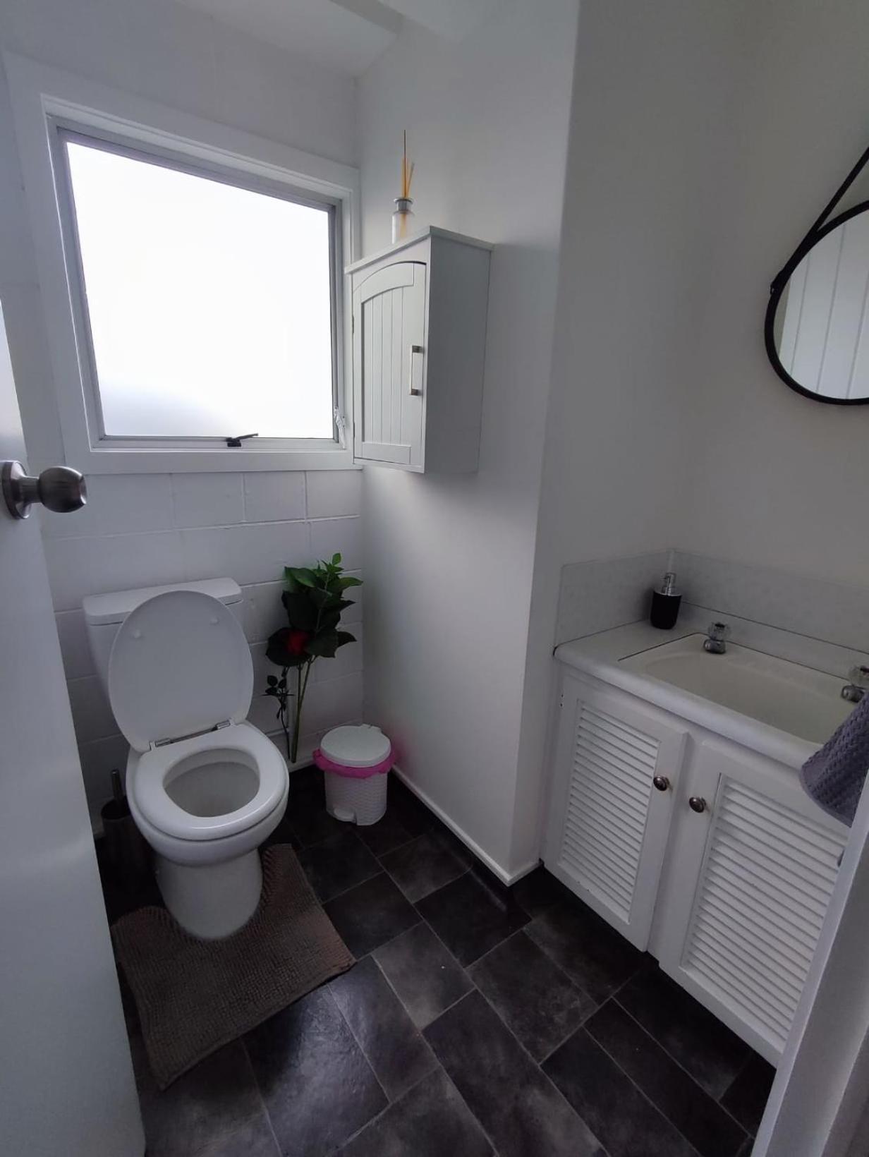 Home With Sea Views New Plymouth Ngoại thất bức ảnh